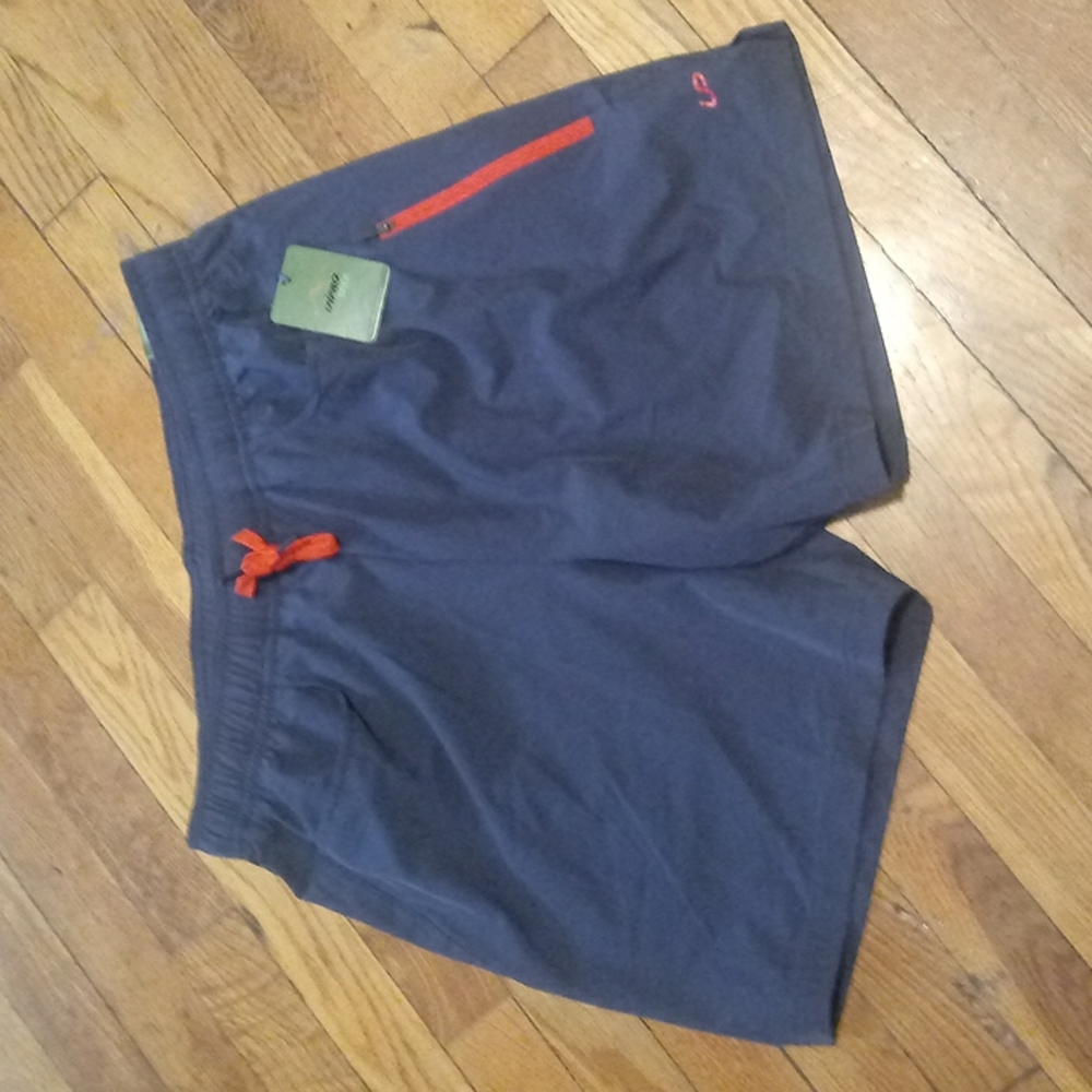 Unipro Trek Shorts - Picture 2 of 7